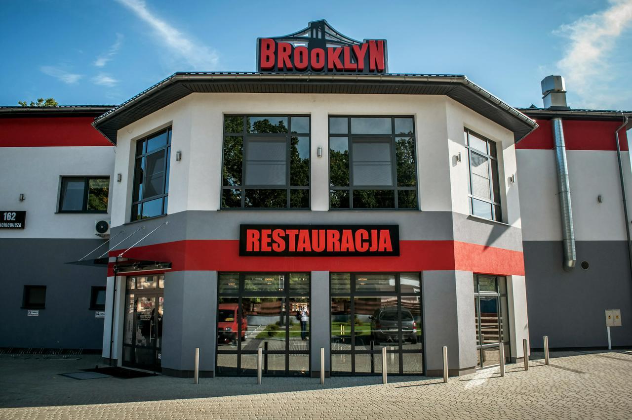 Brooklyn Noclegi Ясло Екстер'єр фото