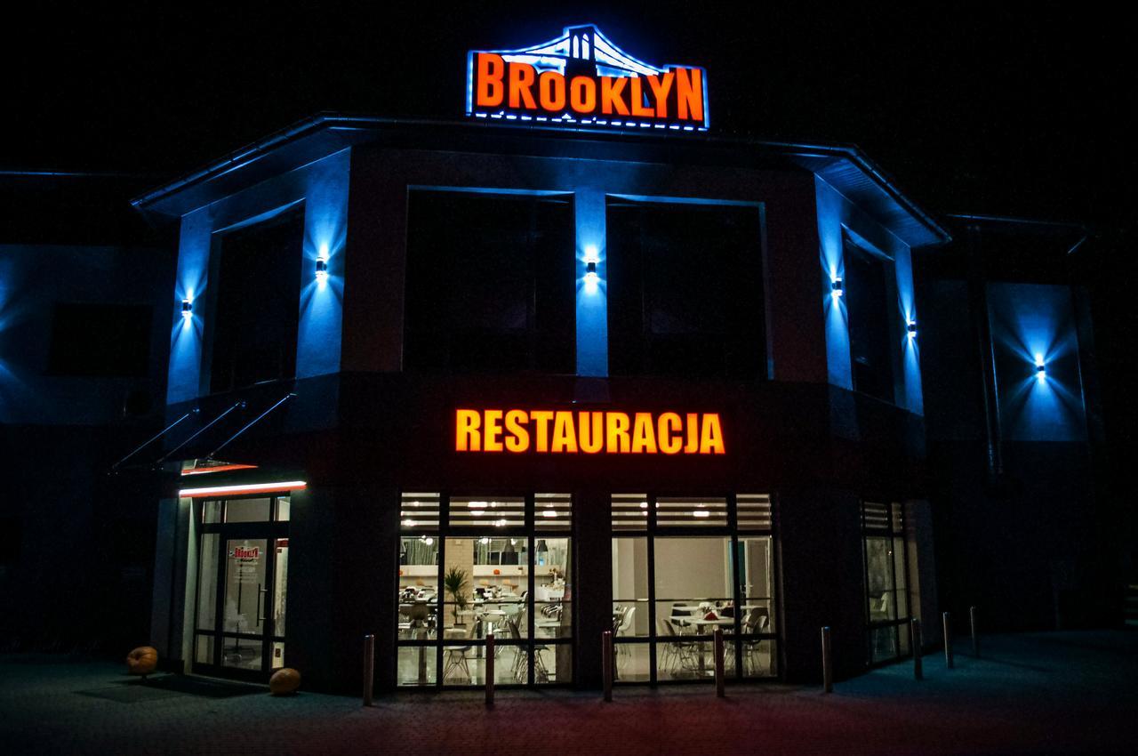 Brooklyn Noclegi Ясло Екстер'єр фото