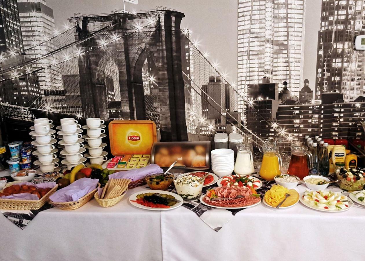 Brooklyn Noclegi Ясло Екстер'єр фото